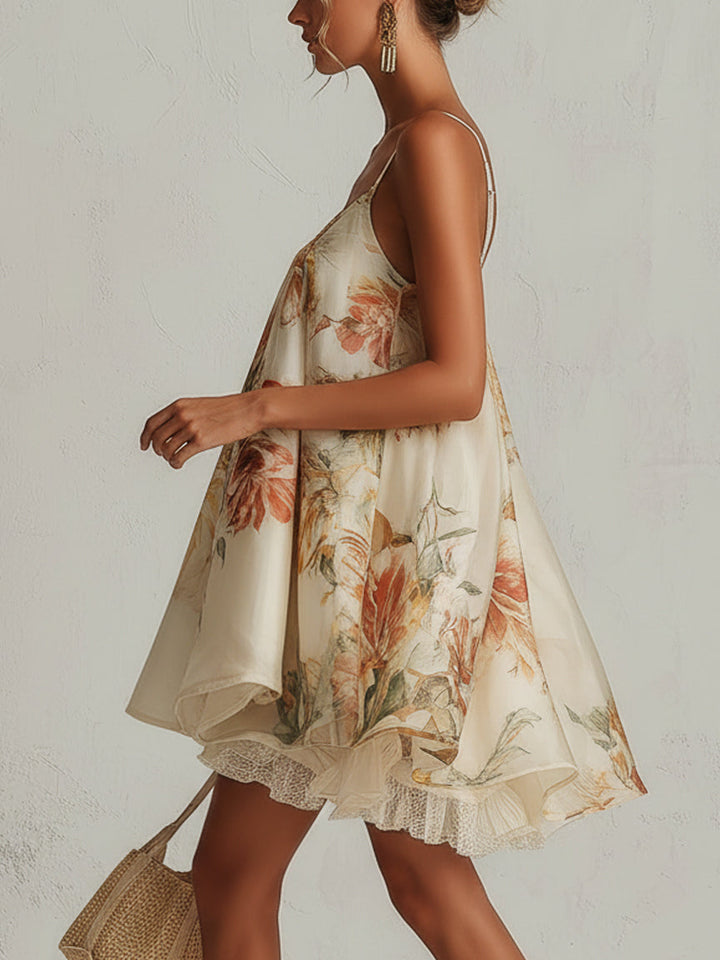 Blanche | Robe Mini en Organza à Volants Fleurs Beiges avec Bord en Dentelle
