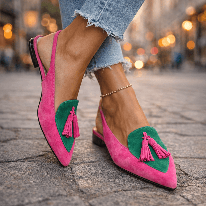 Eliza | Sandales avec lanières et pompons
