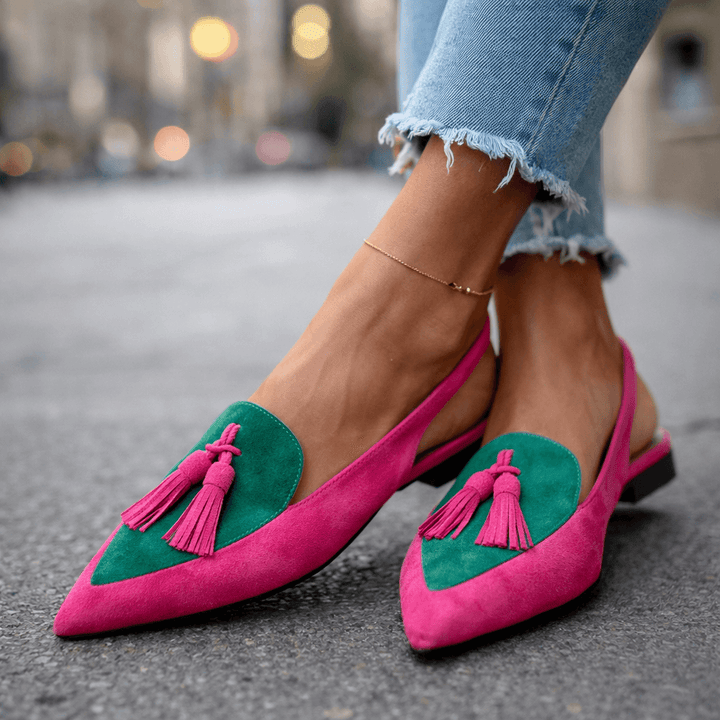Eliza | Sandales avec lanières et pompons