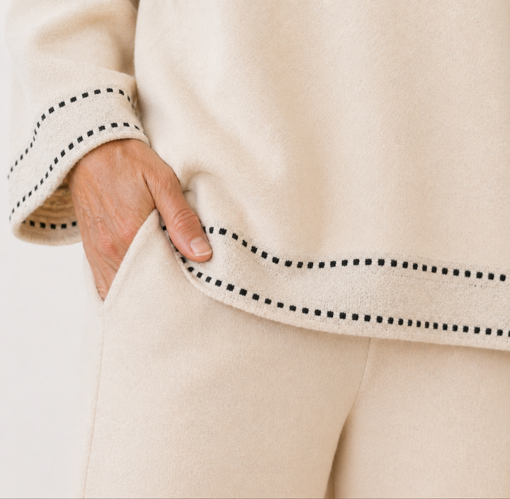 OHANA | Haut V-Neck Abricot et Pantalon Large Ensemble de Détente