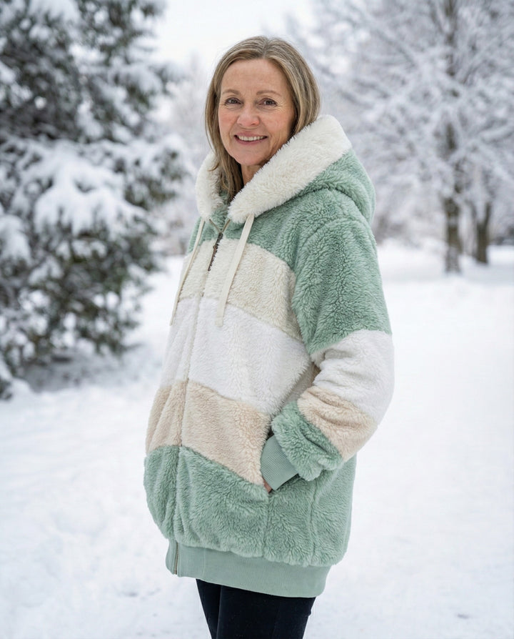 Veste en peluche colorée