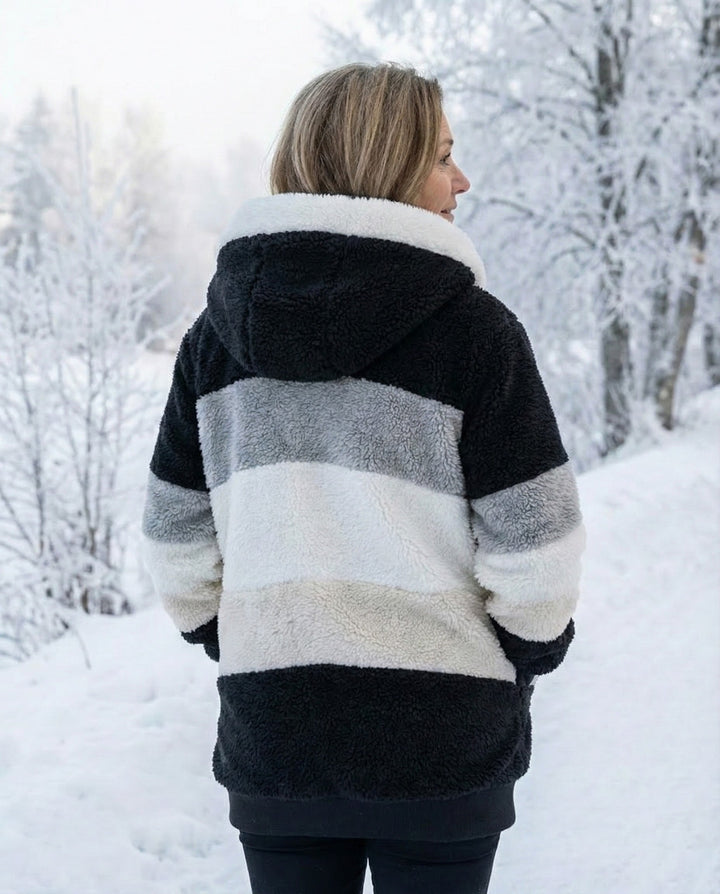 Veste en peluche colorée