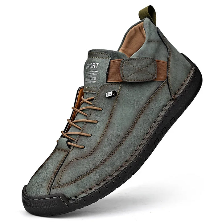 Handgemaakte lederen herenschoenen Casual instappers Ademende leren schoenen Heren Flats Mode Mocassins Tooling Schoenen Plus Size