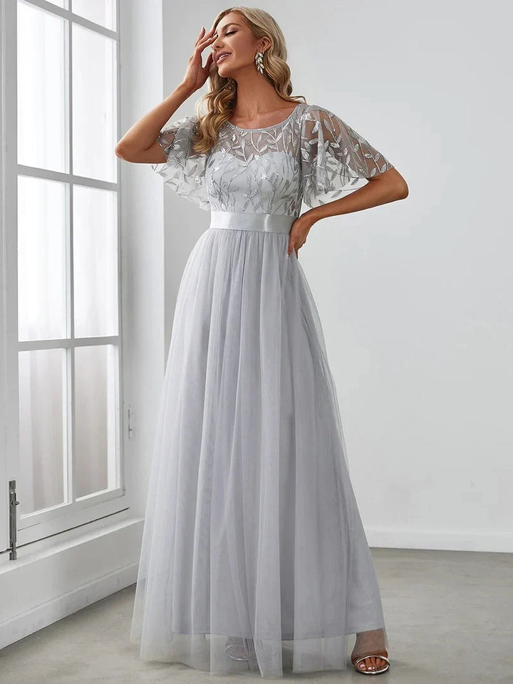 Margot | Robe Maxi à Manches Courtes en Sequins