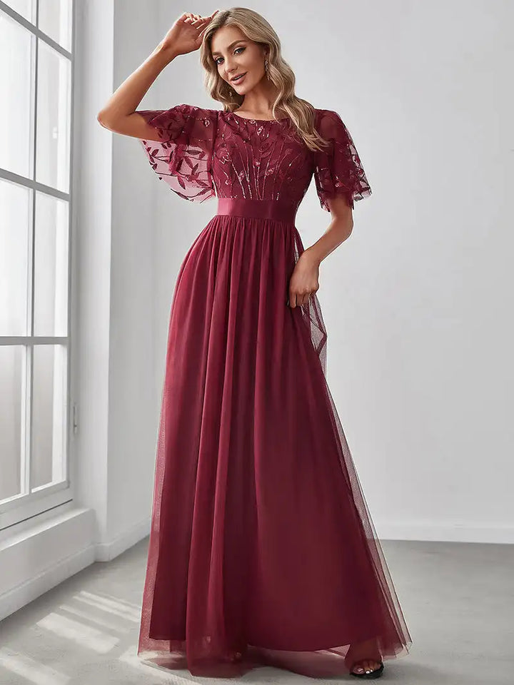 Margot | Robe Maxi à Manches Courtes en Sequins