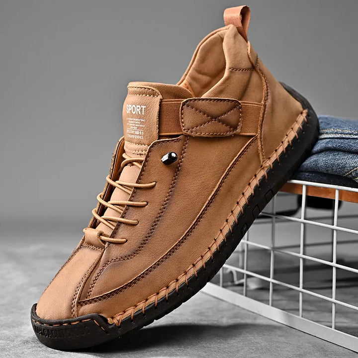 Handgemaakte lederen herenschoenen Casual instappers Ademende leren schoenen Heren Flats Mode Mocassins Tooling Schoenen Plus Size