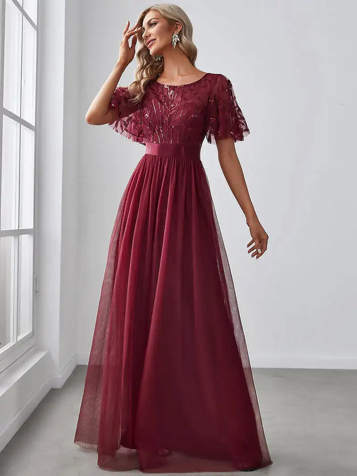 Margot | Robe Maxi à Manches Courtes en Sequins
