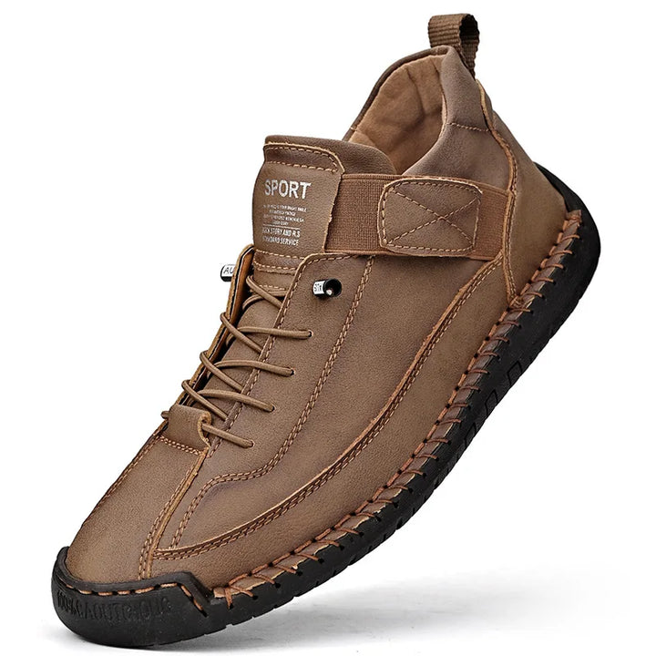 Handgemaakte lederen herenschoenen Casual instappers Ademende leren schoenen Heren Flats Mode Mocassins Tooling Schoenen Plus Size