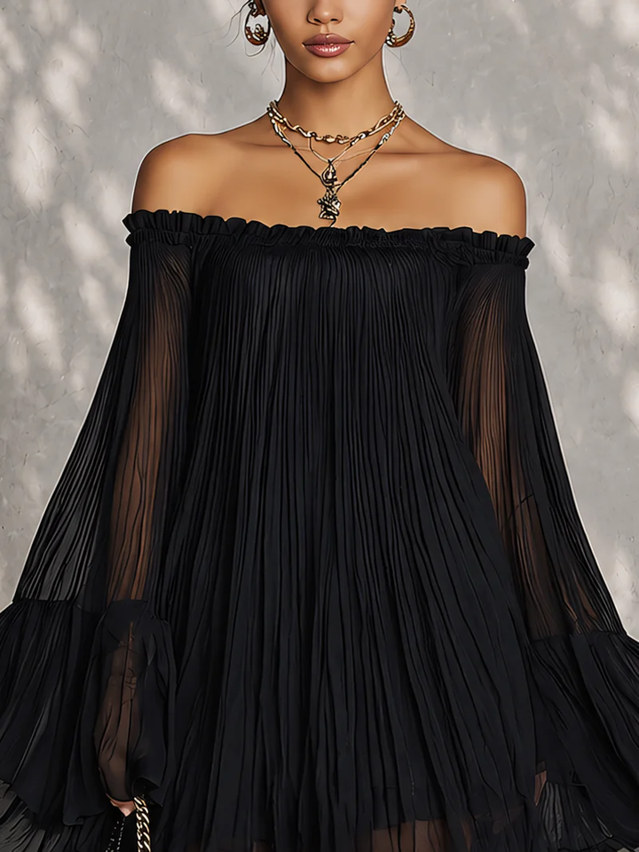 Océane | Robe Mini Noire avec Manches Évasées et Épaules Dénudées Froncées