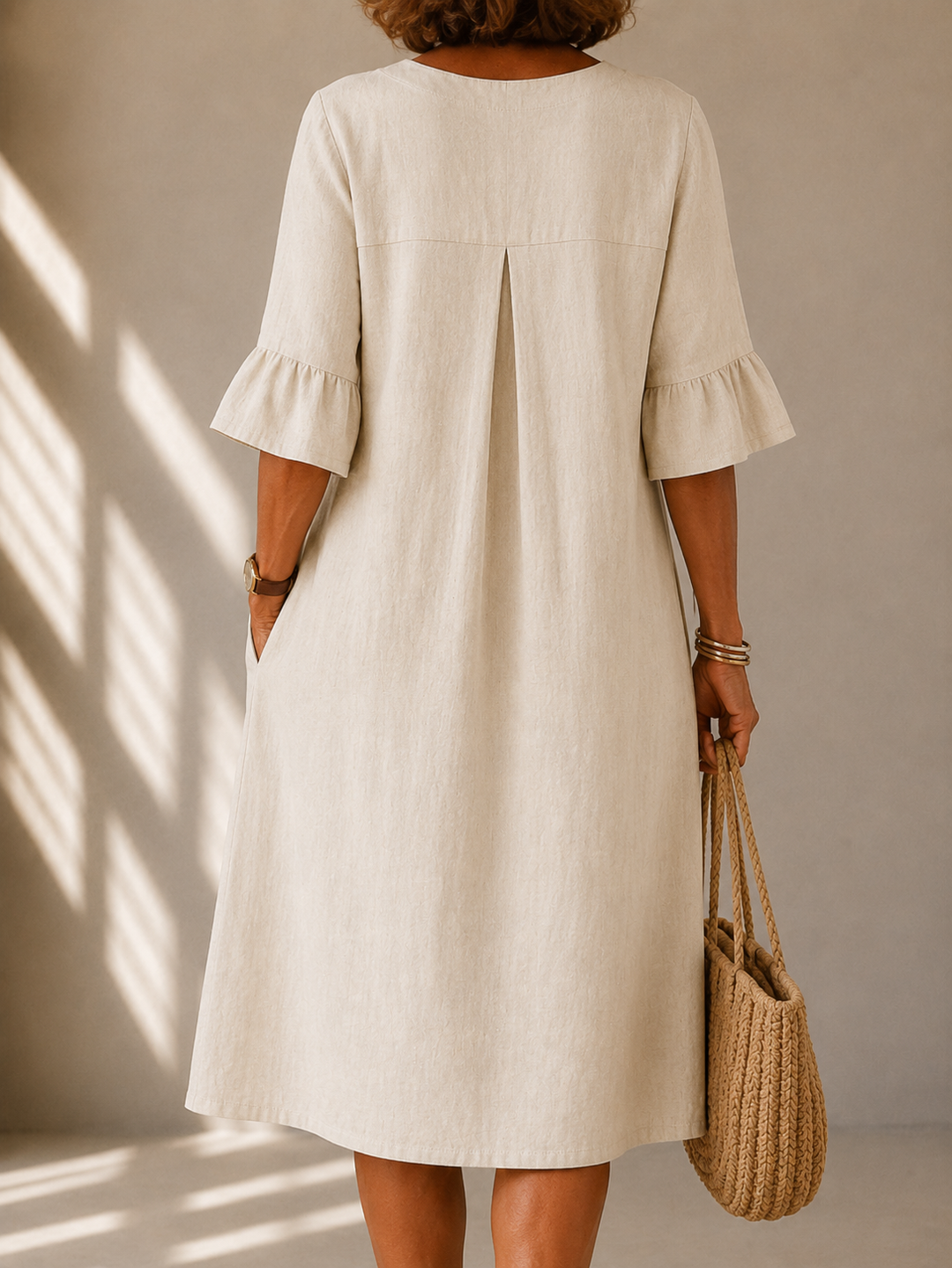Lina | Robe avec Boutons et Plis en Boîte