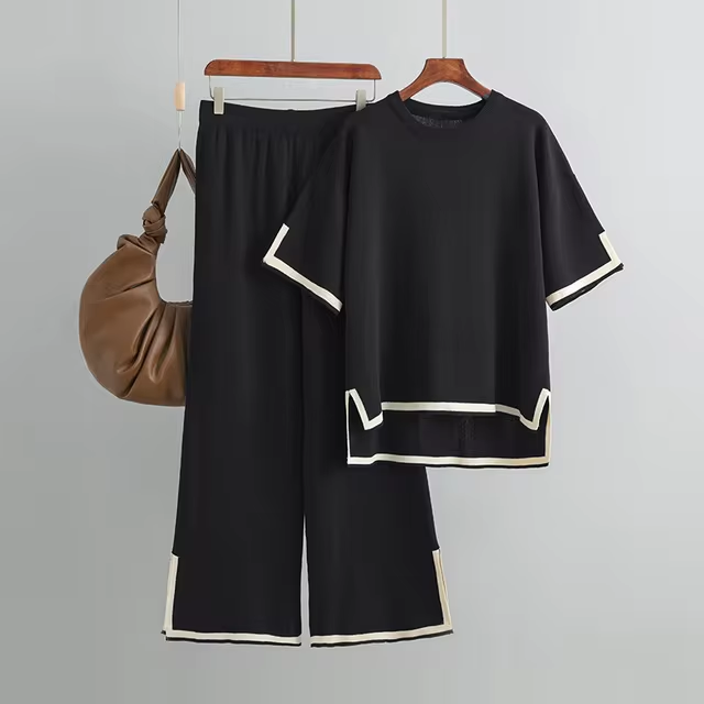 Charlotte™ - Ensemble Élégant en Soie Glacée à Manches Courtes